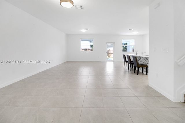 879 SE 26th Ter 1, Homestead, FL 33035