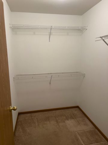 131 E 163rd Street 16A, South Holland, IL 60473