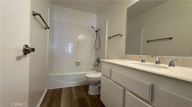19519 Rinaldi 57, Porter Ranch, CA 91326