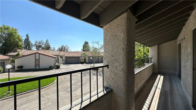 19519 Rinaldi 57, Porter Ranch, CA 91326