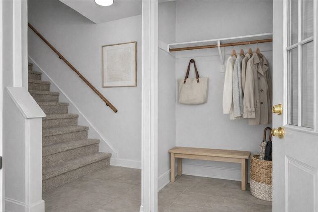 I4 Grandview Drive I, South Burlington, VT 05403