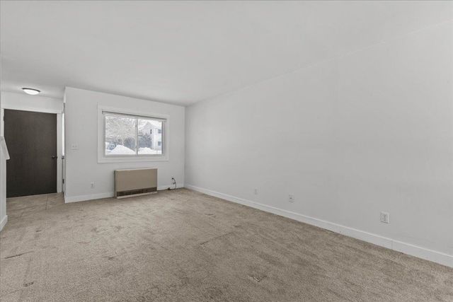 I4 Grandview Drive I, South Burlington, VT 05403