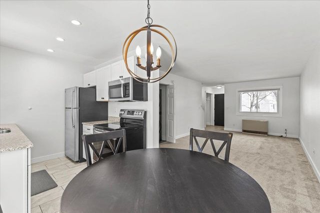 I4 Grandview Drive I, South Burlington, VT 05403