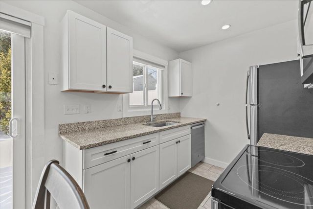 I4 Grandview Drive I, South Burlington, VT 05403