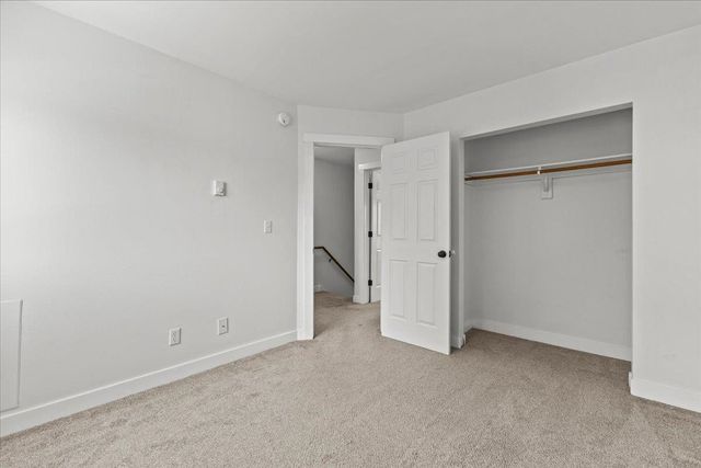 I4 Grandview Drive I, South Burlington, VT 05403