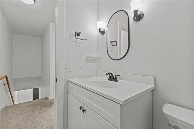 I4 Grandview Drive I, South Burlington, VT 05403