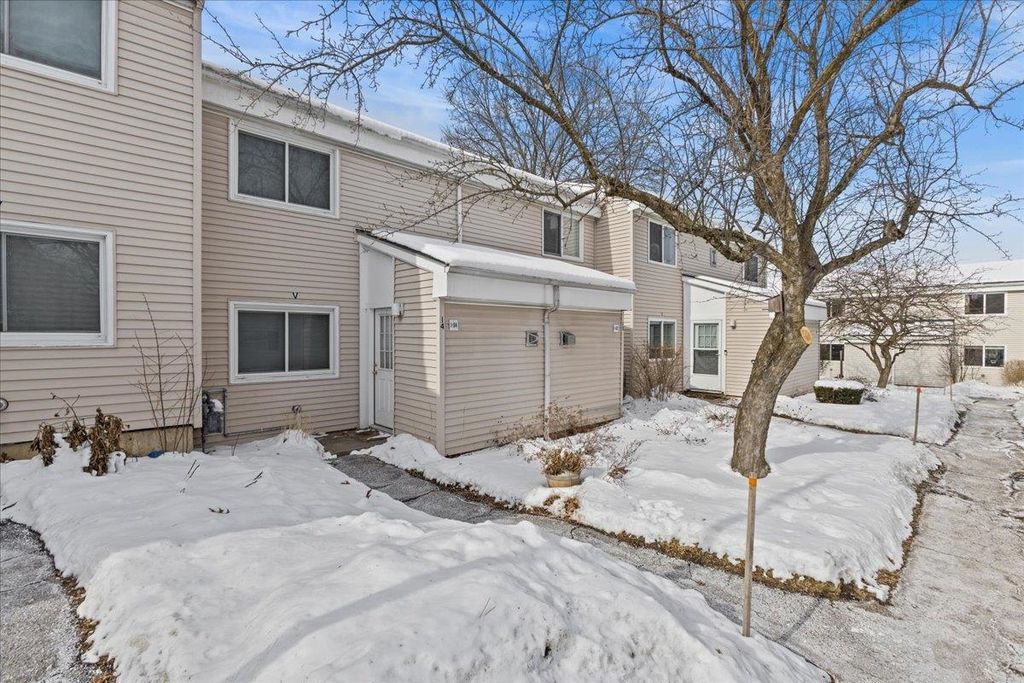 I4 Grandview Drive I, South Burlington, VT 05403