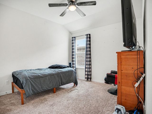 2205 Kingfisher Street, Crandall, TX 75114