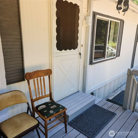 1191 NE Larson Boulevard, Belfair, WA 98528