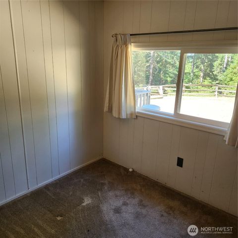 1191 NE Larson Boulevard, Belfair, WA 98528
