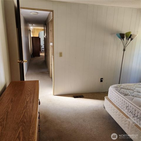 1191 NE Larson Boulevard, Belfair, WA 98528
