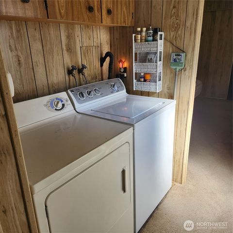 1191 NE Larson Boulevard, Belfair, WA 98528