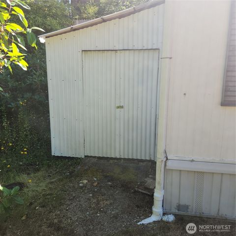 1191 NE Larson Boulevard, Belfair, WA 98528