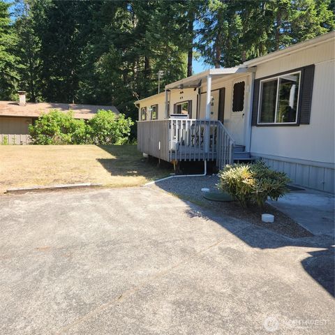 1191 NE Larson Boulevard, Belfair, WA 98528