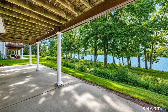 99 Jasmine Circle 99, Milford, CT 06461