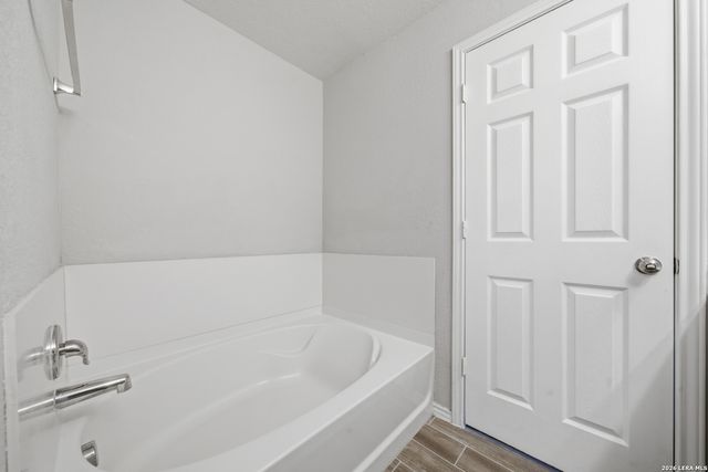 11131 HILLTOP BARN, San Antonio, TX 78254