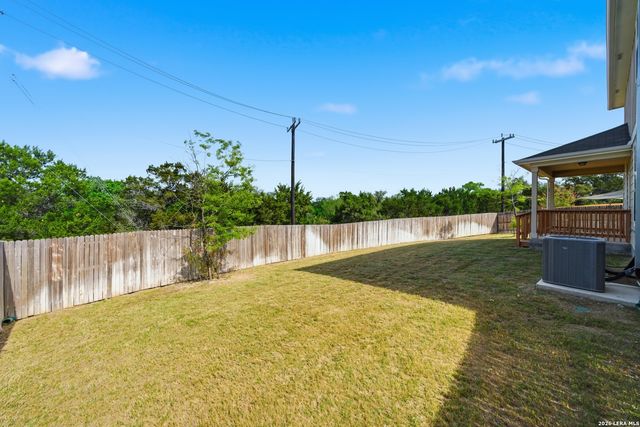 11131 HILLTOP BARN, San Antonio, TX 78254