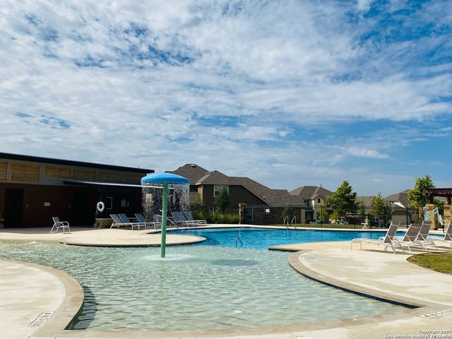 11131 HILLTOP BARN, San Antonio, TX 78254