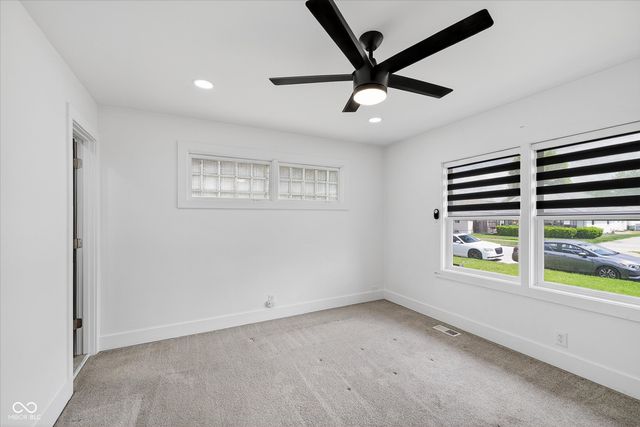 248 S 5th Avenue, Beech Grove, IN 46107