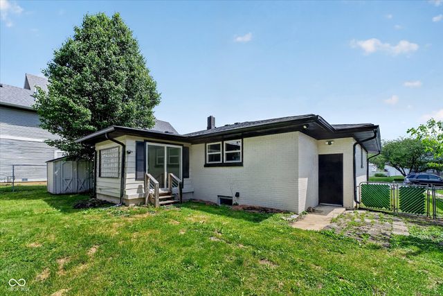 248 S 5th Avenue, Beech Grove, IN 46107