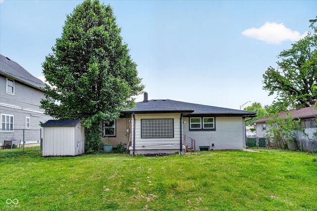 248 S 5th Avenue, Beech Grove, IN 46107