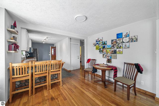 1189 Gray Road, Traverse City, MI 49684