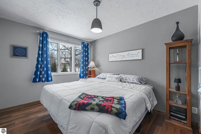 1189 Gray Road, Traverse City, MI 49684