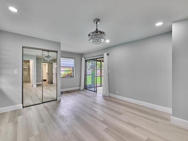 6067 Kings Gate Circle, Delray Beach, FL 33484