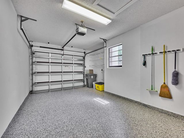 6067 Kings Gate Circle, Delray Beach, FL 33484