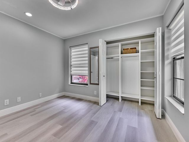 6067 Kings Gate Circle, Delray Beach, FL 33484