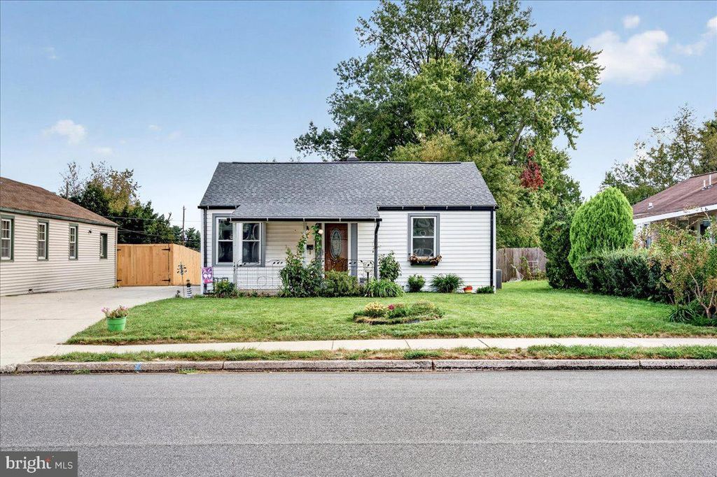 1421 W JAMES ST, WEST NORRITON, PA 19403 — photo 2