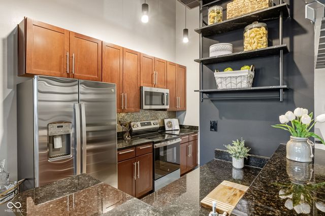 630 N College Avenue 408, Indianapolis, IN 46204