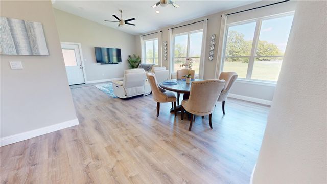 124 Greenhill Circle, Nocona, TX 76255