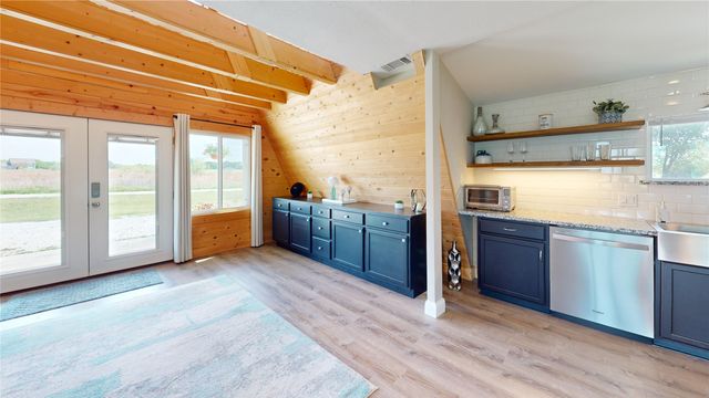 124 Greenhill Circle, Nocona, TX 76255