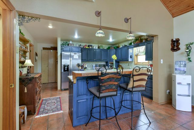 26141 Farm Road 1215, Golden, MO 65658