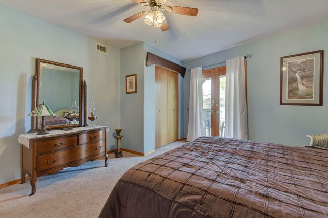 26141 Farm Road 1215, Golden, MO 65658