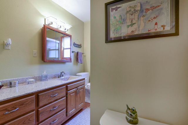 26141 Farm Road 1215, Golden, MO 65658