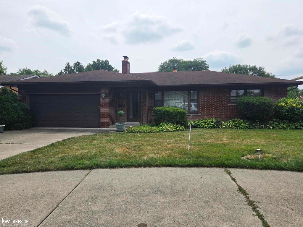 20850 Crowley Street, St Clair Shores, MI 48081