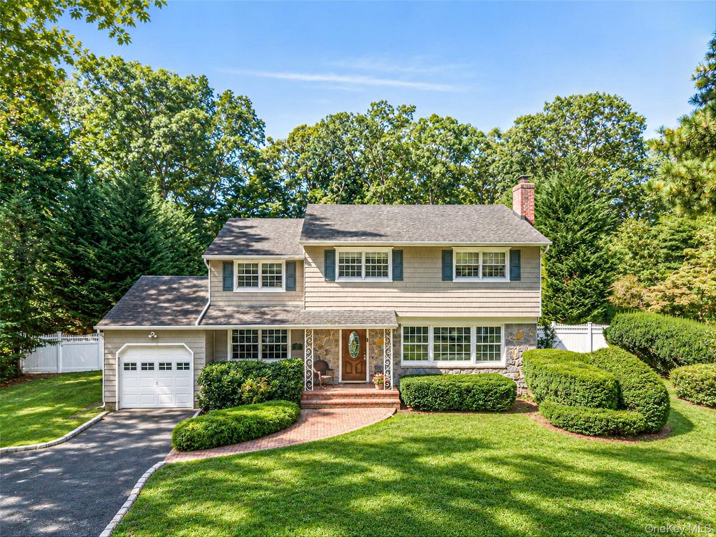 16 Dogwood Drive, Smithtown, NY 11787 — exterior