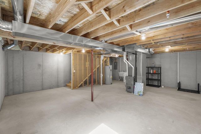 228 S JACKSON STREET, Green Bay, WI 54301