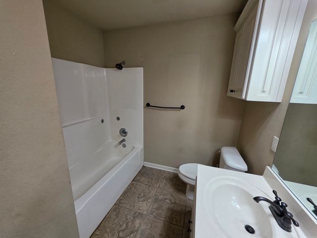 37 Green Apple Drive, Ward, AR 72176