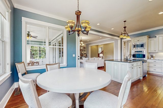 2533 Belle Brook Dr, Franklin, TN 37067