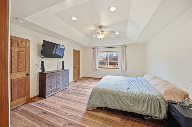 10175 LARAMIE LN, Summerset, SD 57718
