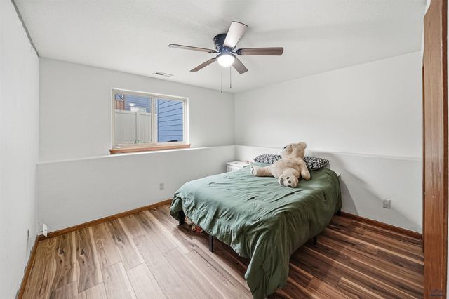 10175 LARAMIE LN, Summerset, SD 57718