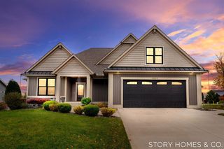 5833 Nelson Drive, Hudsonville, MI 49426