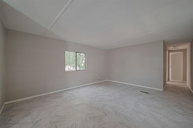 914 Davis Street, Pasadena, TX 77506