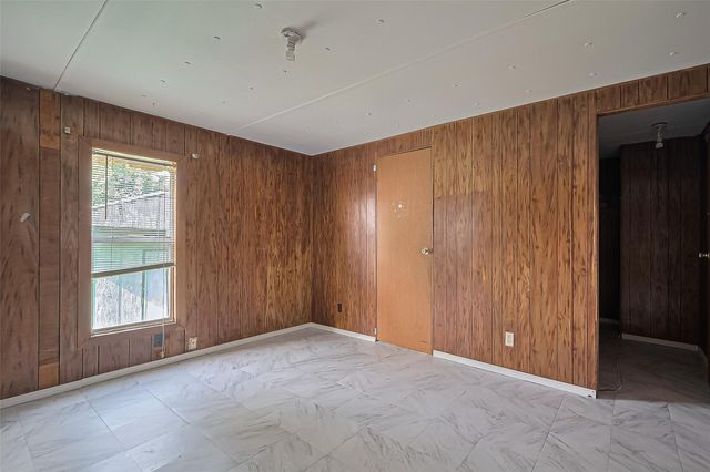 914 Davis Street, Pasadena, TX 77506