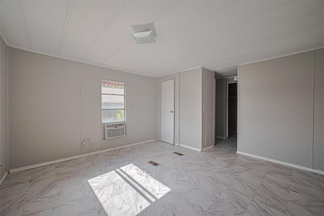 914 Davis Street, Pasadena, TX 77506