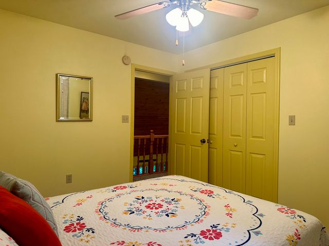 136 Riverview Drive, Mammoth Spring, AR 72554