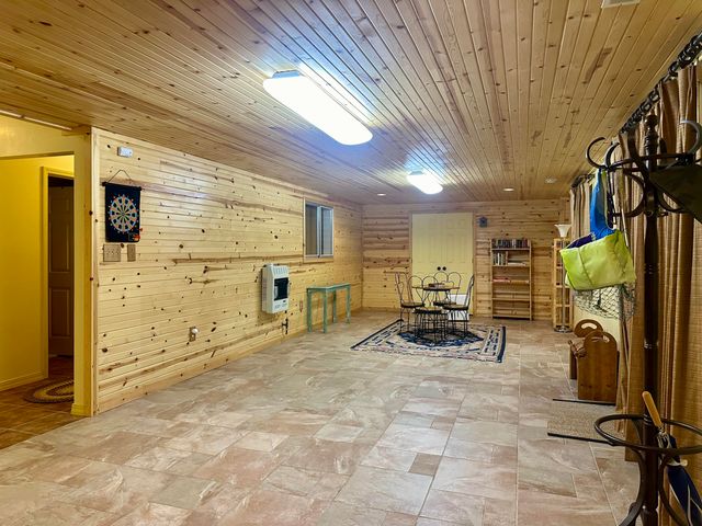 136 Riverview Drive, Mammoth Spring, AR 72554